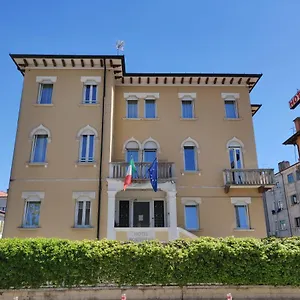 https://hotel-montepiana.hotelinveneto.com