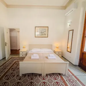 L'aranceto&stilnovo Guest house